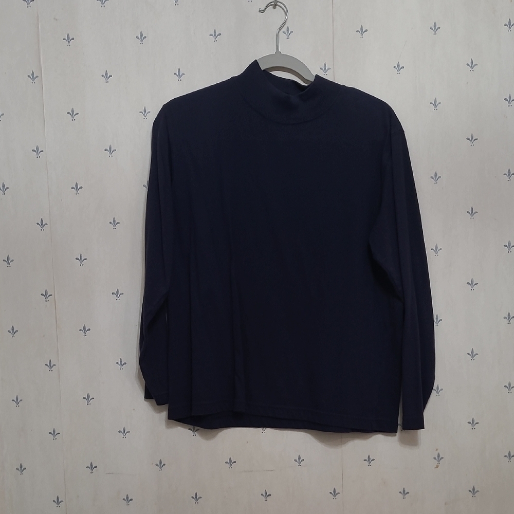 Classic Black Long Sleeve Top